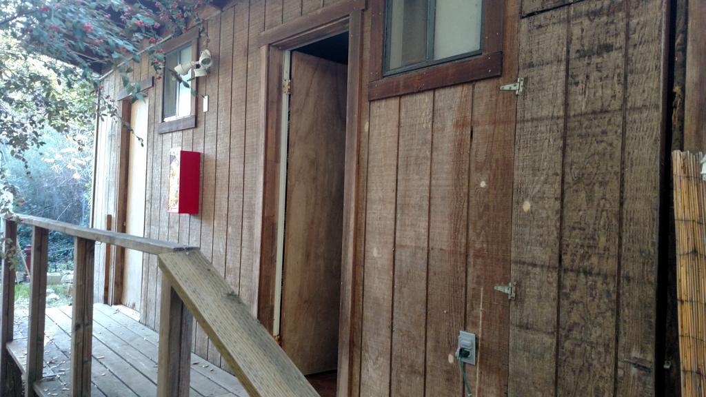 Hotel Hobbit Hut Geyserville Exterior foto