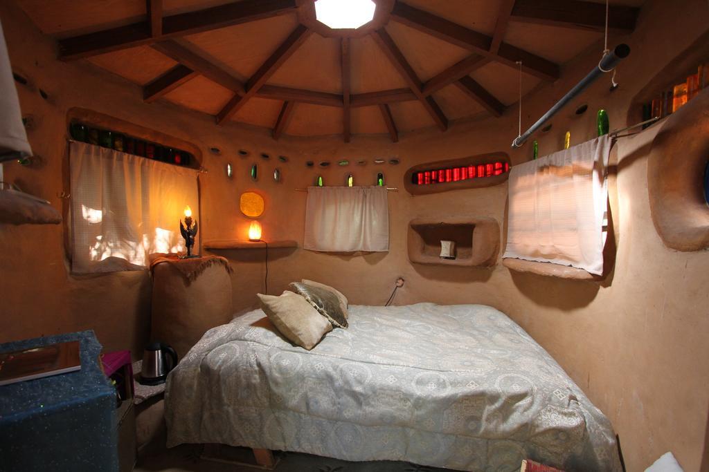 Hotel Hobbit Hut Geyserville Zimmer foto